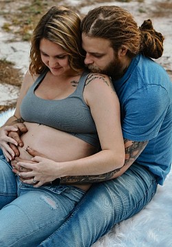 Maternity couples